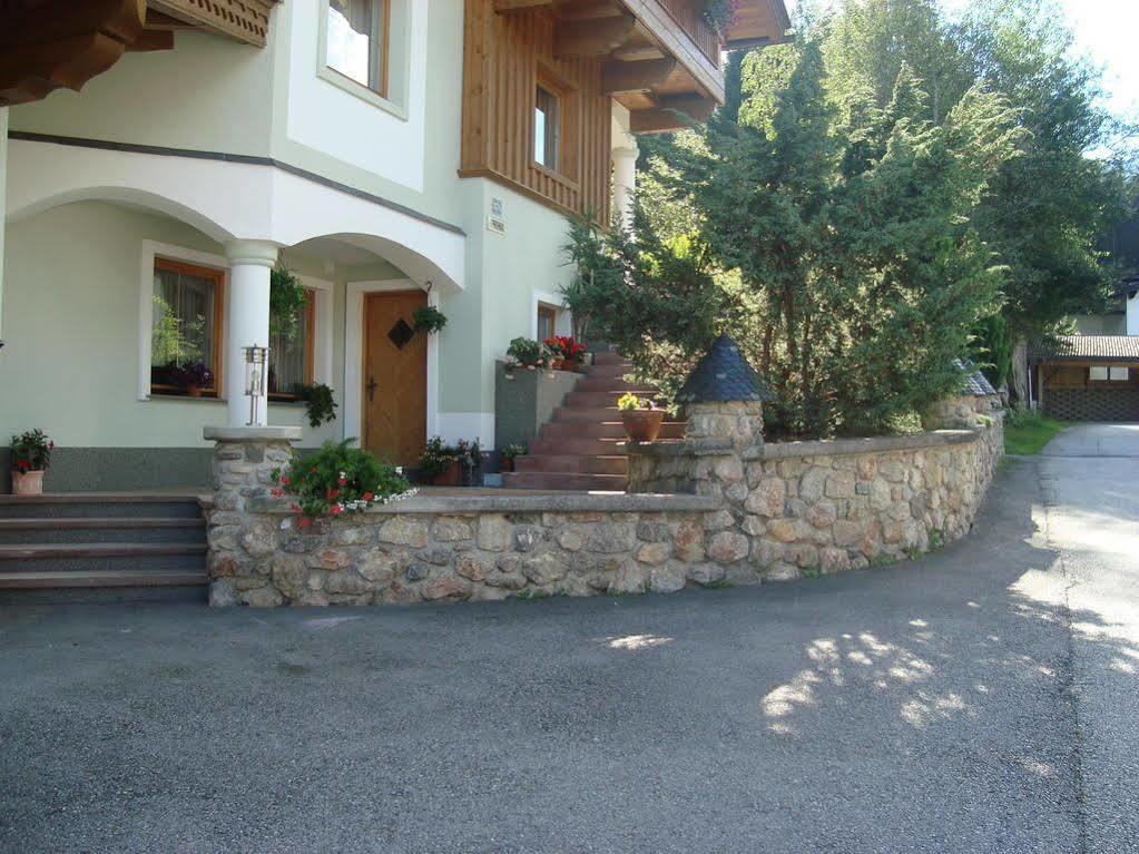 Ferienwohnung Gertraud Und Peter Geisler Finkenberg Zewnętrze zdjęcie